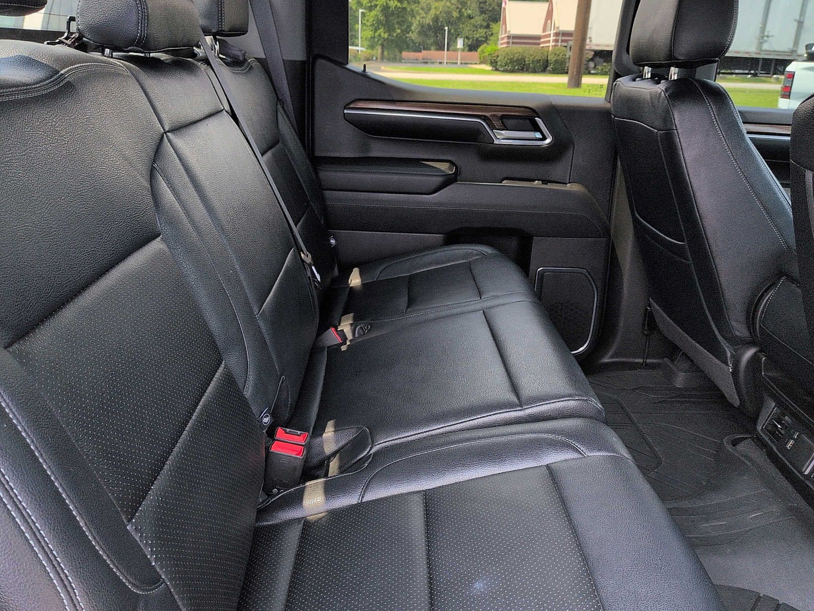 Used 2024 Chevrolet Silverado 1500 RST AWD/4WD image 11