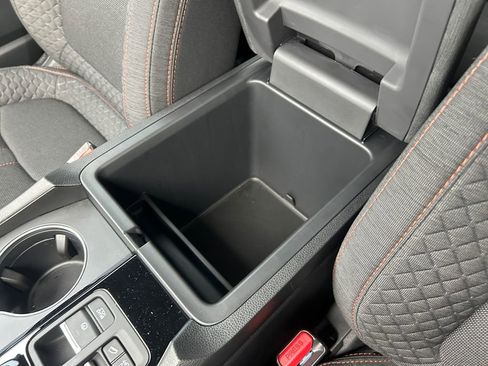 Used 2025 Honda Pilot Sport image 37