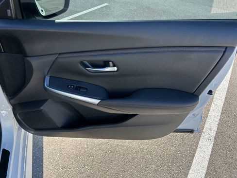 Certified 2024 Nissan Sentra SR image 40