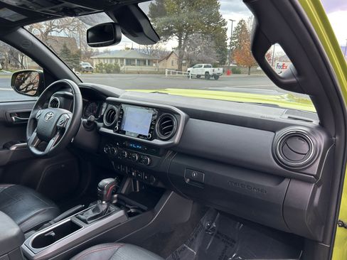 Certified 2022 Toyota Tacoma TRD Pro image 28