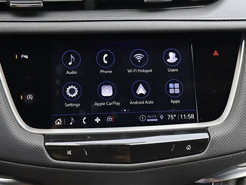 New 2026 Cadillac XT5 Luxury w/ LPO, ONYX Package image 22