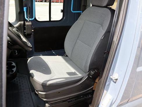 Used 2024 RAM ProMaster 3500 FWD image 11