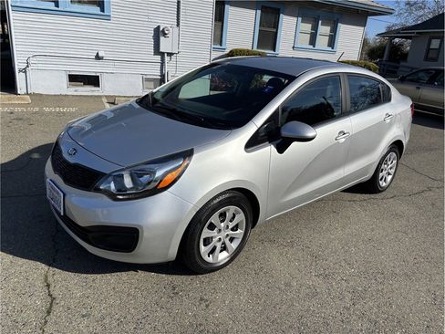 Used 2013 Kia Rio LX w/ PWR Pkg image 3
