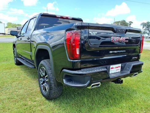 New 2026 GMC Sierra 1500 AT4 w/ AT4 Premium Package AWD/4WD image 5