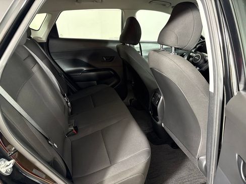 Used 2024 Hyundai Kona SEL FWD image 17