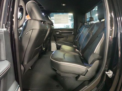 New 2026 RAM 2500 Laramie AWD/4WD image 26