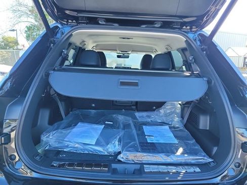 New 2026 Mitsubishi Outlander SE image 11