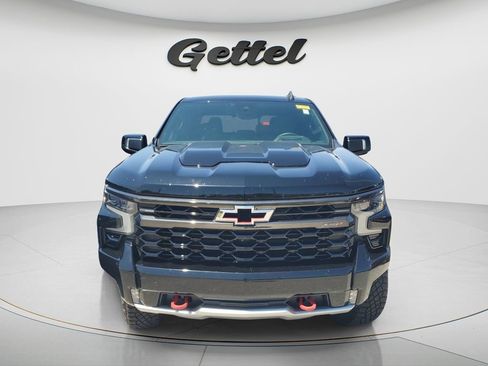 Used 2024 Chevrolet Silverado 1500 ZR2 w/ Technology Package AWD/4WD image 2