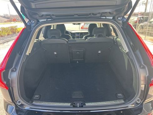 Certified 2025 Volvo XC60 B5 Plus image 11
