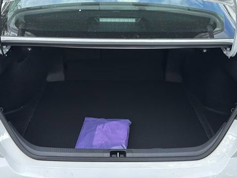 Used 2025 Toyota Camry LE w/ Convenience Package image 9