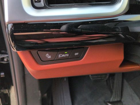 New 2026 BMW X1 xDrive28i w/ Technology Package image 18