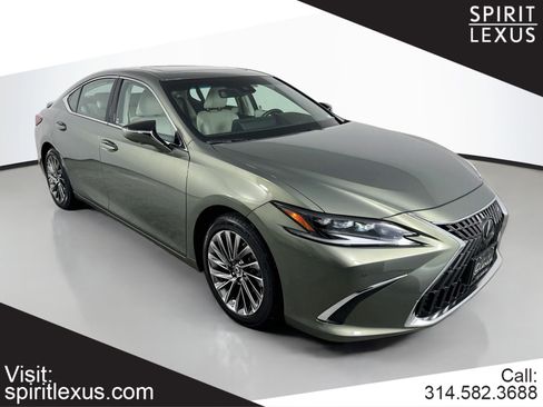 Used 2025 Lexus ES 300h Ultra Luxury w/ Accessory Package (Z2) FWD image 1