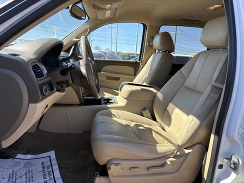 Used 2013 Chevrolet Suburban LT w/ All-Star Edition image 18