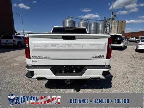 Used 2019 Chevrolet Silverado 1500 High Country w/ Technology Package image 5