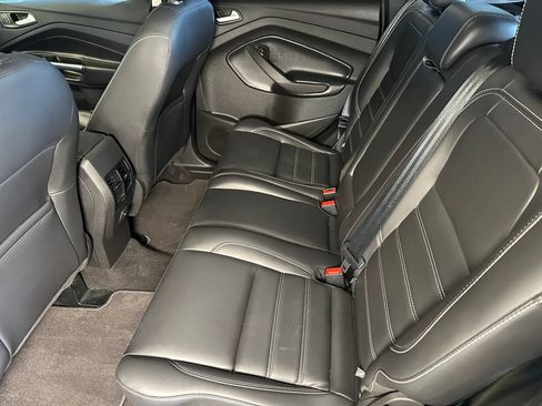 Used 2019 Ford Escape SEL FWD image 21