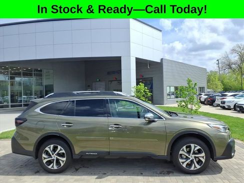Certified 2022 Subaru Outback Touring w/ Popular Package #2 AWD/4WD image 8