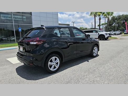 Used 2025 Nissan Kicks Play S FWD image 32