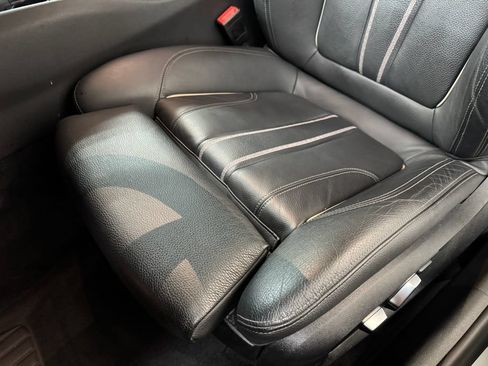 Used 2019 BMW 530e RWD image 15