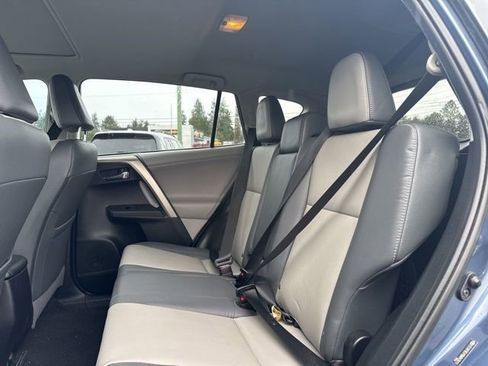 Used 2013 Toyota RAV4 Limited FWD image 9