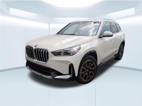 Used 2024 BMW X1 xDrive28i w/ Technology Package AWD/4WD image 1
