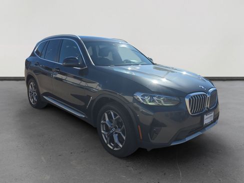 Used 2022 BMW X3 xDrive30i w/ Premium Package image 7