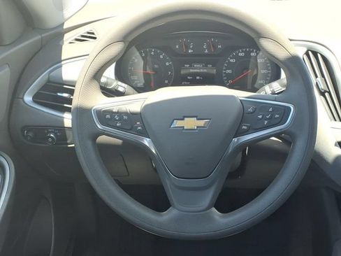 Used 2024 Chevrolet Malibu LT FWD image 18