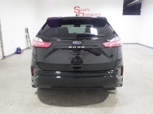 Used 2022 Ford Edge ST-Line AWD/4WD image 3