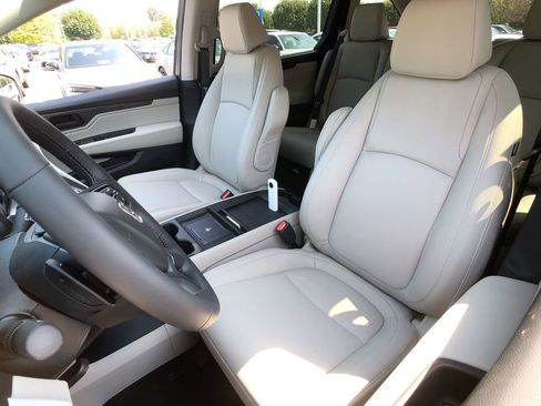 New 2026 Honda Odyssey EX-L image 12