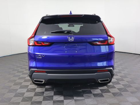 Certified 2025 Honda CR-V Sport image 6