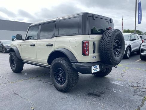 New 2026 Ford Bronco Badlands AWD/4WD image 4