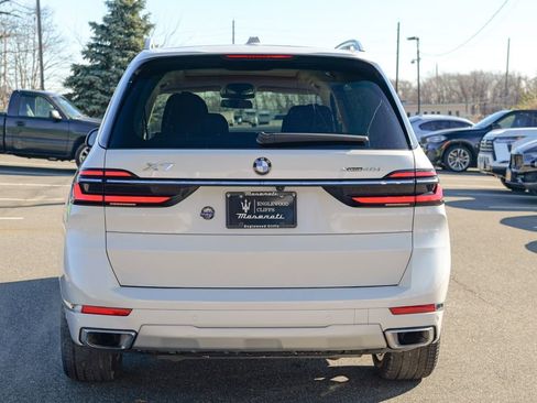 Used 2023 BMW X7 xDrive40i w/ Premium Package image 6