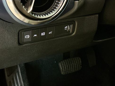 New 2026 Chevrolet Equinox EV LT FWD image 11