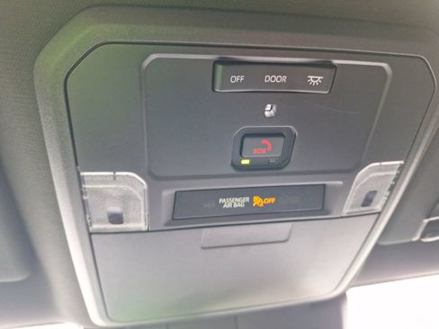Used 2025 Toyota Tacoma TRD Sport RWD image 29