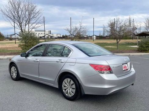 Used 2009 Honda Accord LX image 4
