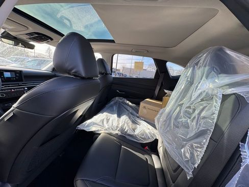 New 2026 Hyundai Tucson Limited AWD/4WD image 15