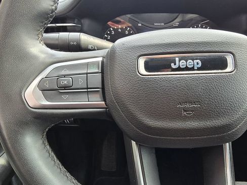 Used 2023 Jeep Compass Latitude AWD/4WD image 15