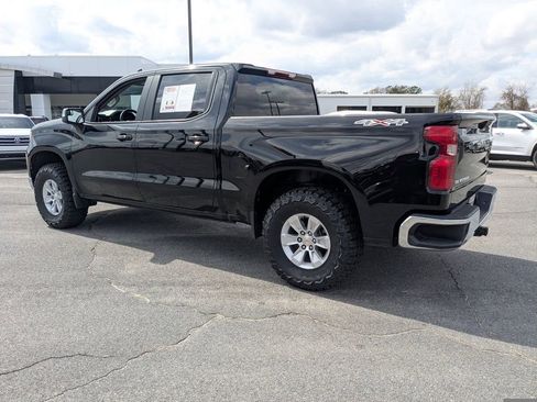 Used 2025 Chevrolet Silverado 1500 LT image 5