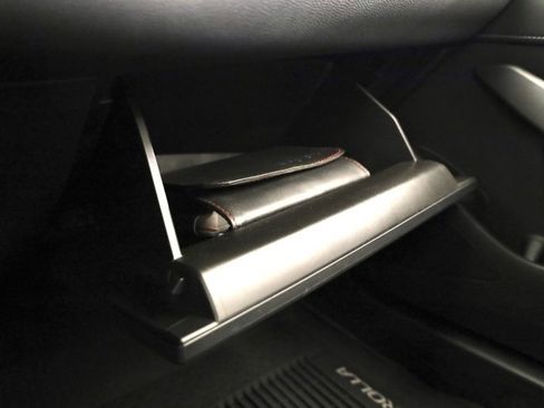 Used 2022 Toyota Corolla SE image 22