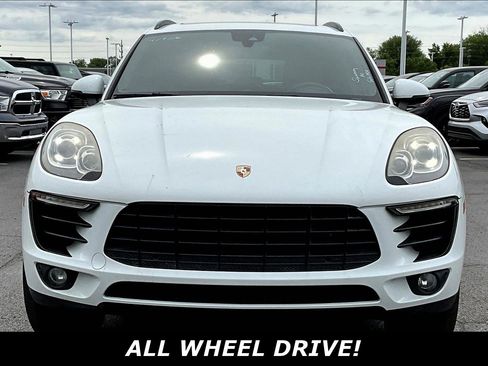 Used 2018 Porsche Macan S AWD/4WD image 2