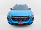 Used 2025 Chevrolet Trax RS image 2