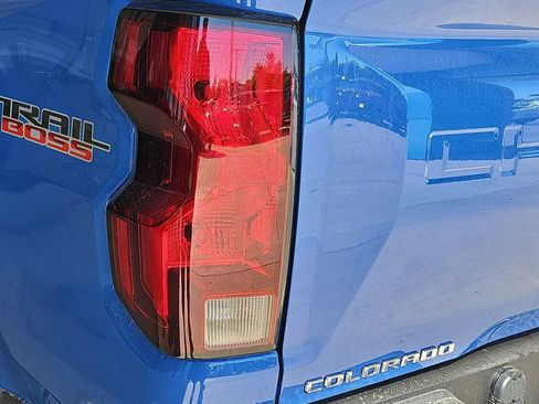 New 2026 Chevrolet Colorado Trail Boss AWD/4WD image 36