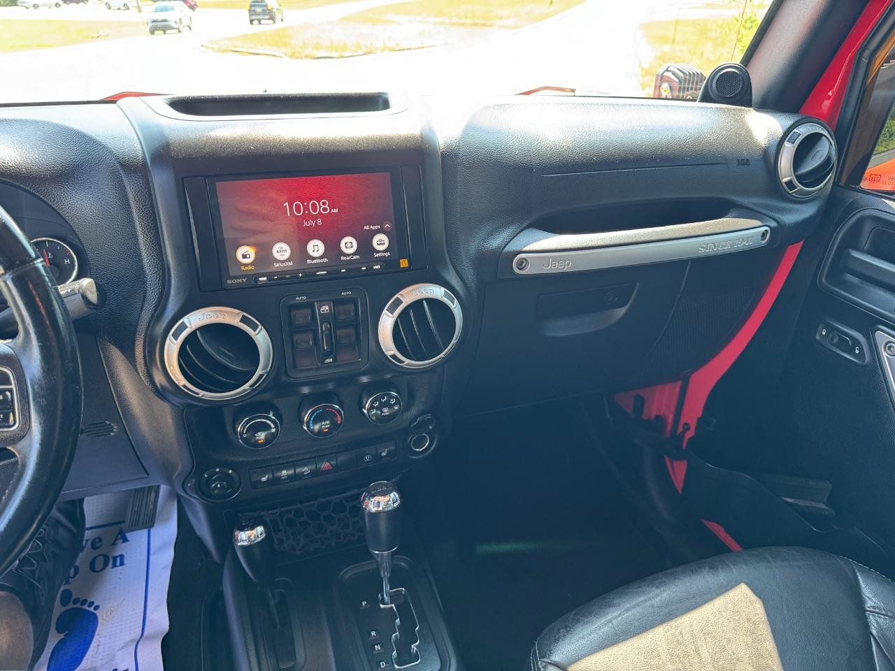 Used 2013 Jeep Wrangler Unlimited Sahara w/ Connectivity Group AWD/4WD image 35