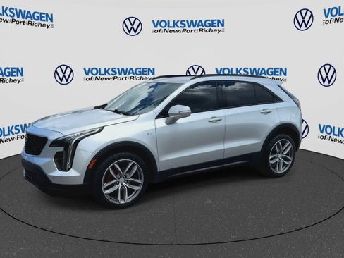 Used 2021 Cadillac XT4 Sport w/ Driver Awareness Package FWD image 4