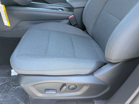 New 2026 Ford Explorer Active RWD image 19