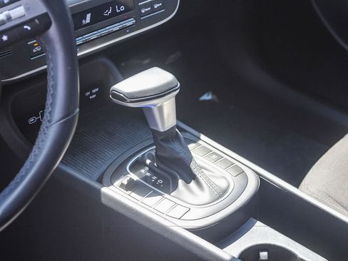 Certified 2024 Hyundai Kona SEL FWD image 24