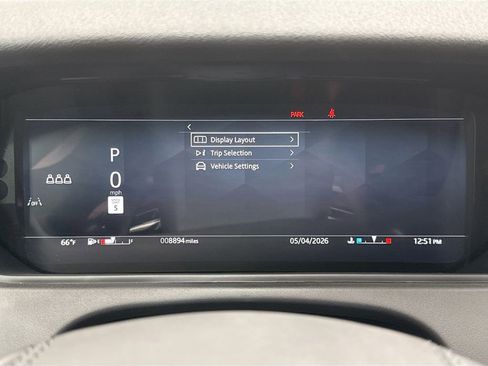 Used 2026 Land Rover Range Rover Velar S AWD/4WD image 33