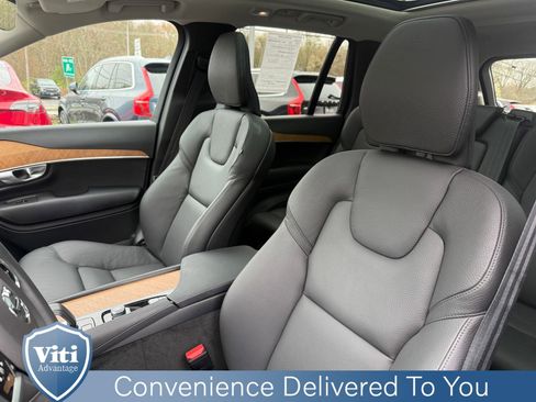 Certified 2024 Volvo XC90 B6 Plus AWD/4WD image 18