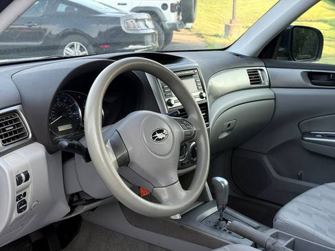 Used 2010 Subaru Forester 2.5X AWD/4WD image 9