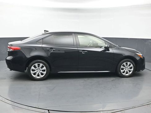 Certified 2023 Toyota Corolla LE image 8