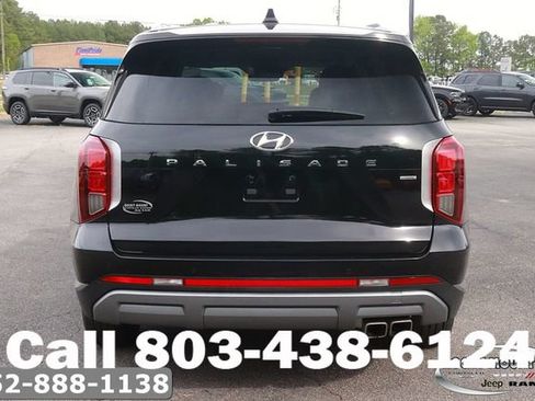 Used 2025 Hyundai Palisade SEL AWD/4WD image 6